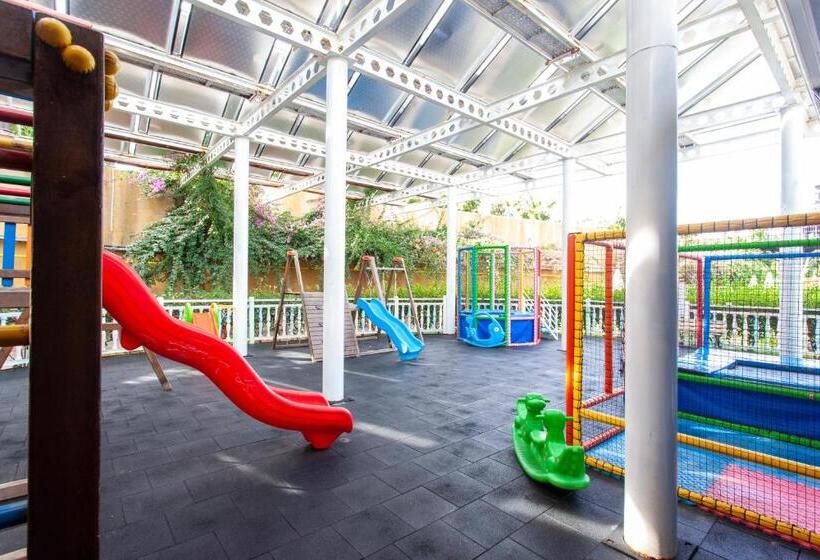 Kurort  Haydarpasha Palace