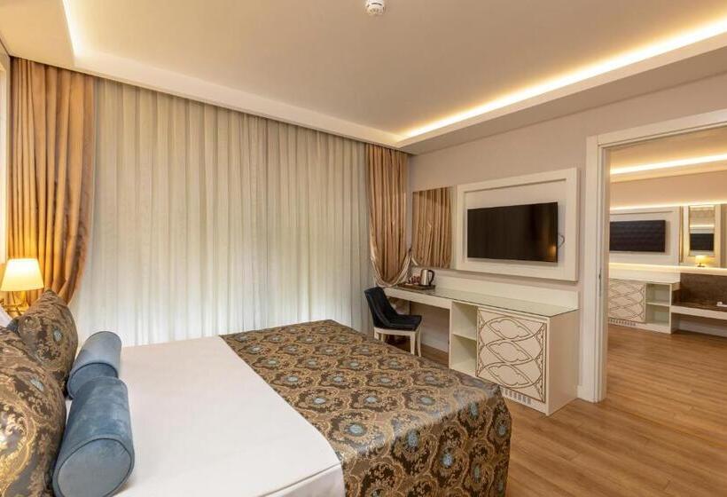 Kurort  Haydarpasha Palace