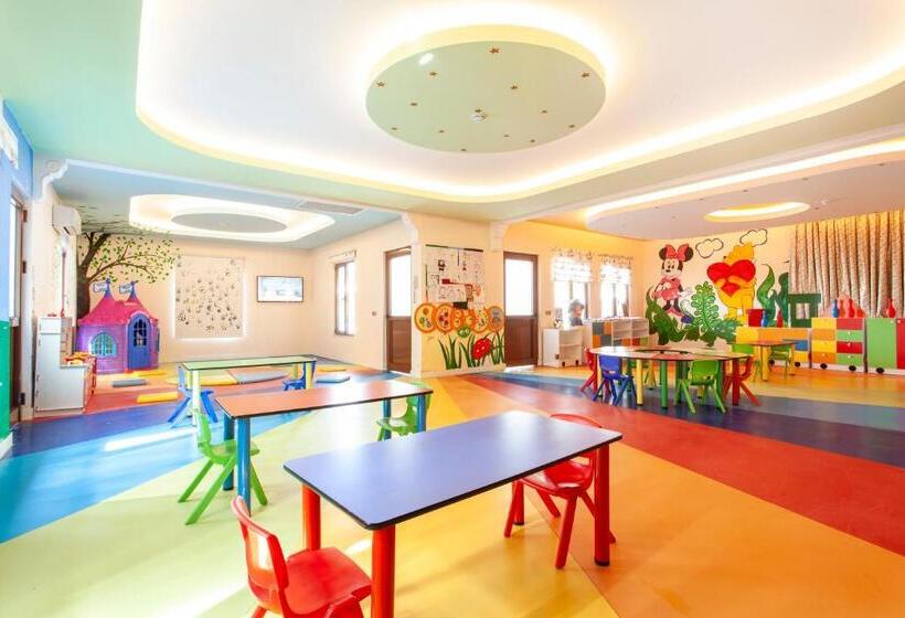 Kurort  Haydarpasha Palace