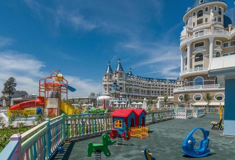 Kurort  Haydarpasha Palace