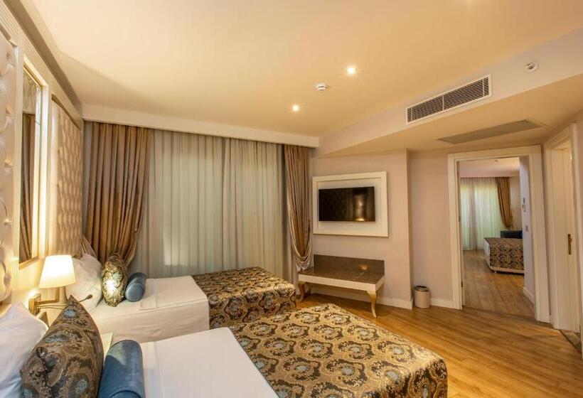 Kurort  Haydarpasha Palace