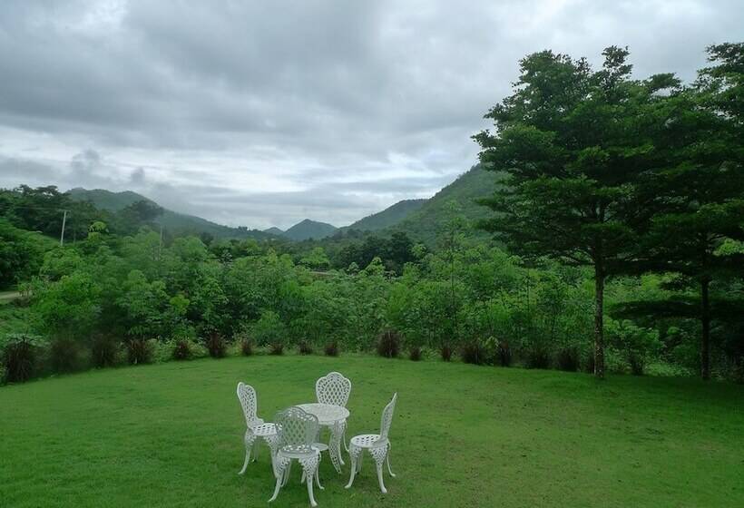 Hotel Hi  Scene Resort