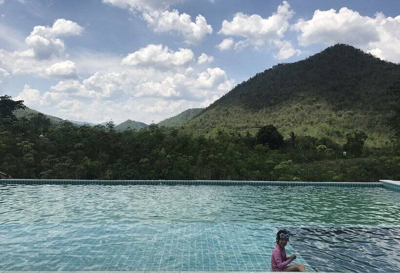 Hotel Hi  Scene Resort