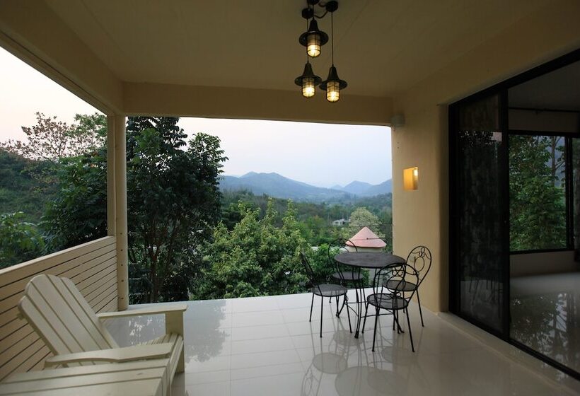 Hotel Hi  Scene Resort