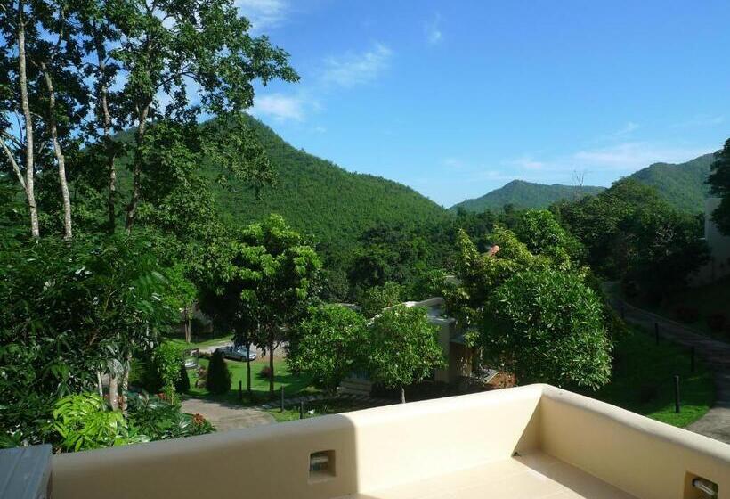 Hotel Hi  Scene Resort