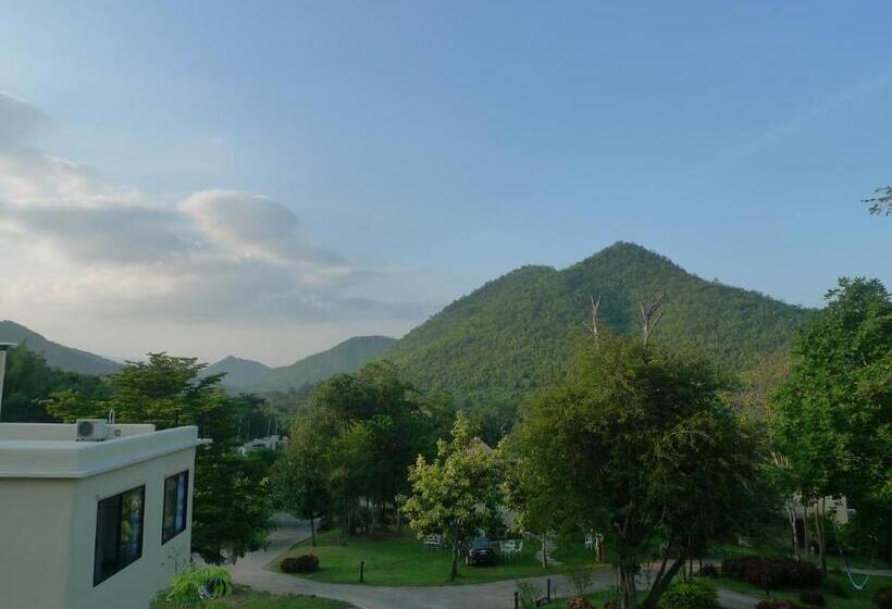 Hotel Hi  Scene Resort