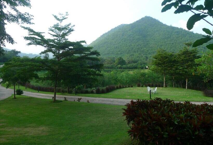 Hotel Hi  Scene Resort