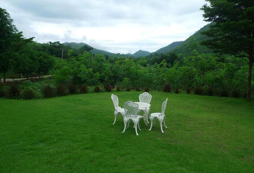 Hotel Hi  Scene Resort