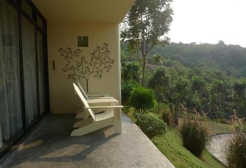 Hotel Hi  Scene Resort