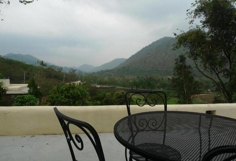 Hotel Hi  Scene Resort