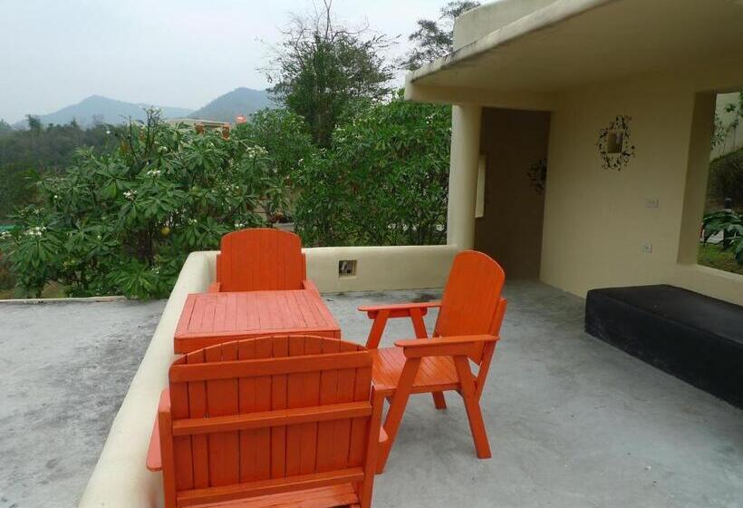 Hotel Hi  Scene Resort