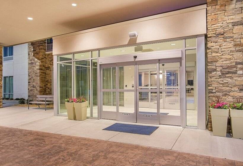 فندق Holiday Inn Express & Suites Covington, An Ihg