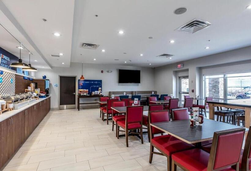 Отель Holiday Inn Express & Suites Jersey City North Hoboken, An Ihg