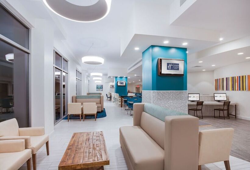 호텔 Holiday Inn Express & Suites Panama City Beach Beachfront, An Ihg