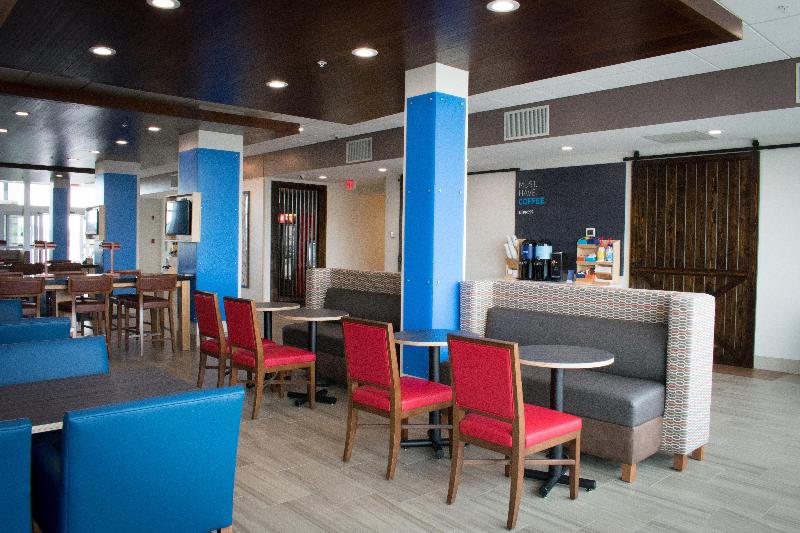 ホテル Holiday Inn Express & Suites West Memphis, An Ihg