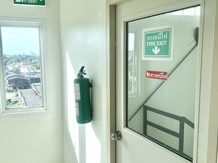 فندق Js Residence Krabi