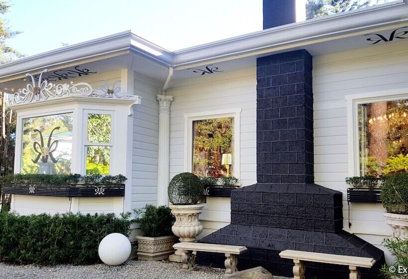 בית מלון כפרי Kamiseta