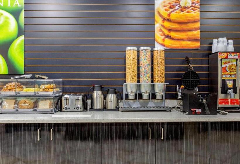 Отель La Quinta By Wyndham Springfield Il