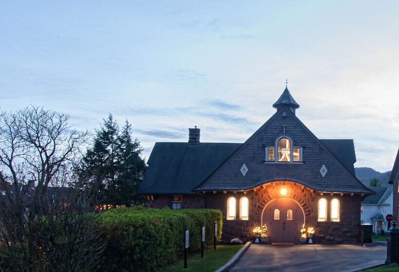 호텔 Reynolds Mansion B&b