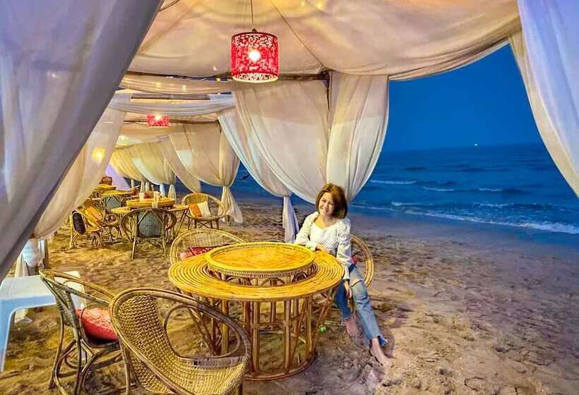 فندق Saint Tropez Beach