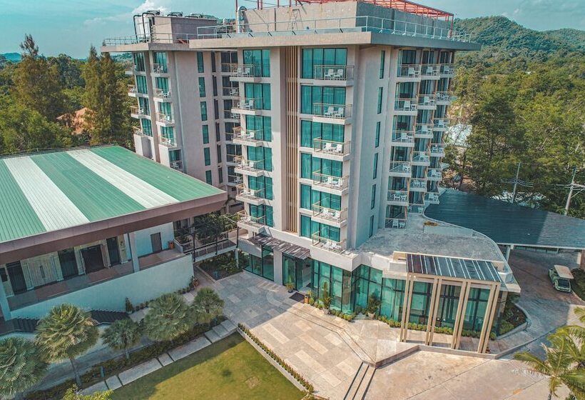 هتل Sand Dunes Chaolao Beach Resort