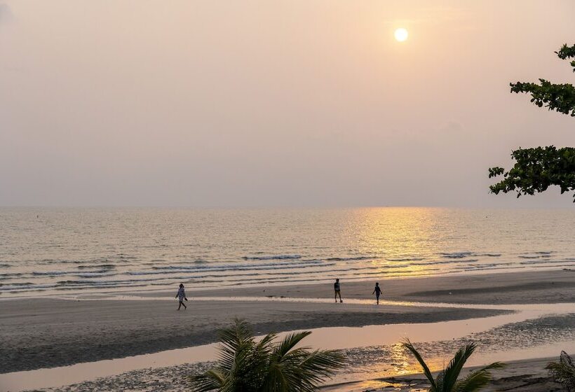 בית מלון כפרי Sand Dunes Chaolao Beach Resort