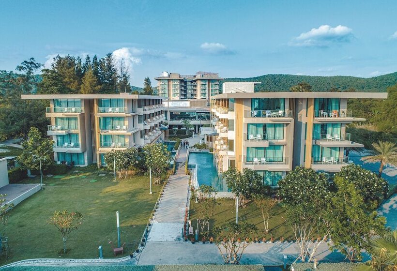 هتل Sand Dunes Chaolao Beach Resort