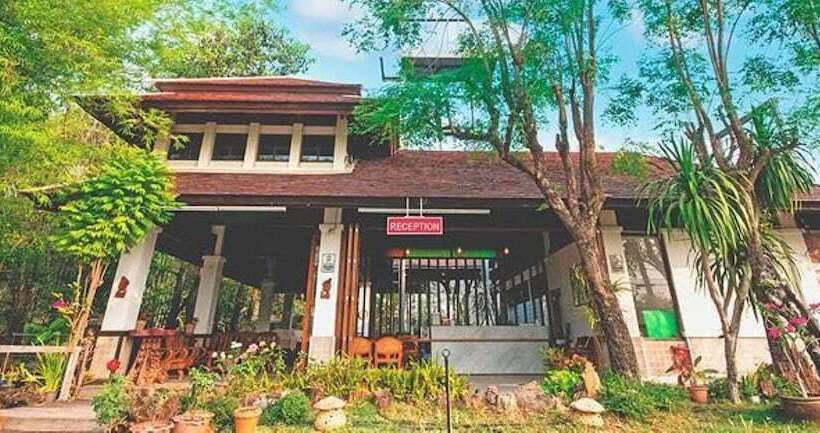 酒店 Tak Andaman Resort &