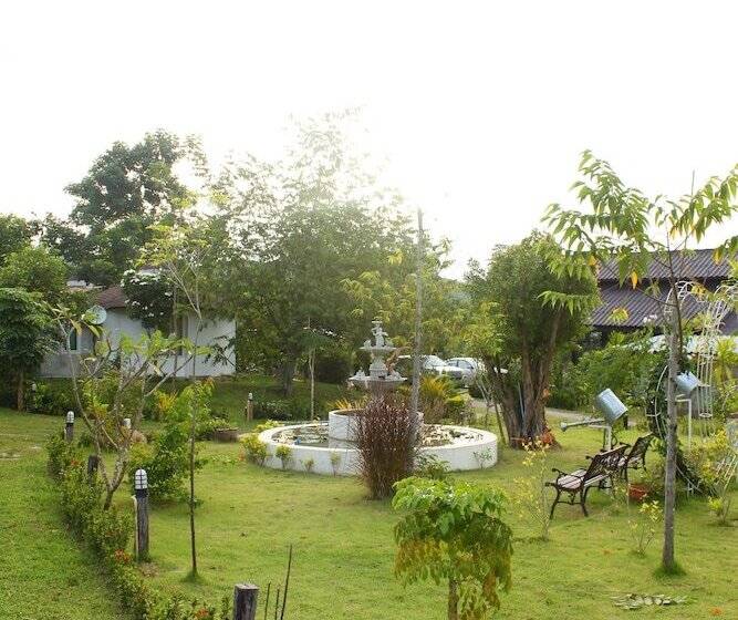 酒店 The Happiness Resort