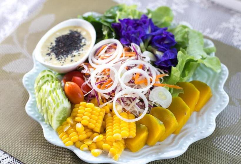 בית מלון כפרי The Harmony Resort