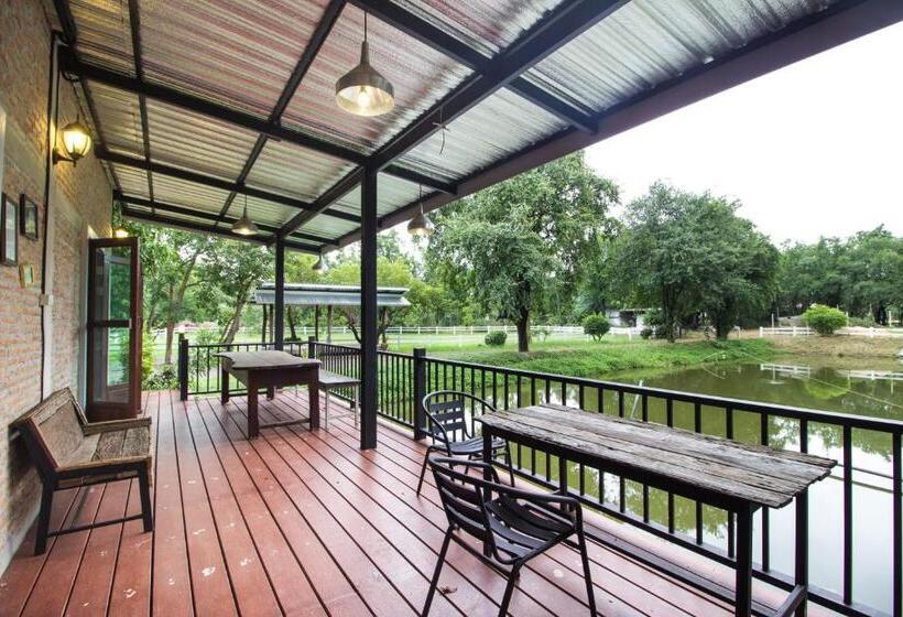 בית מלון כפרי The Harmony Resort