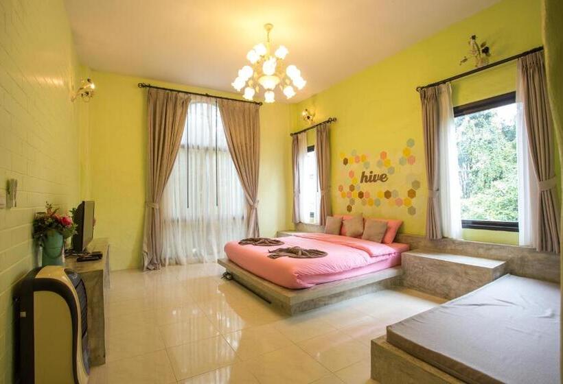 בית מלון כפרי The Harmony Resort