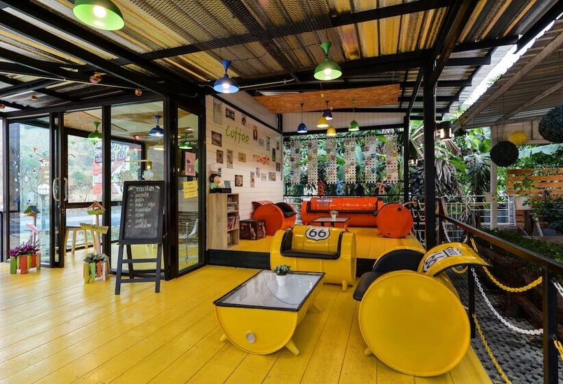 Отель Theerama Cottage