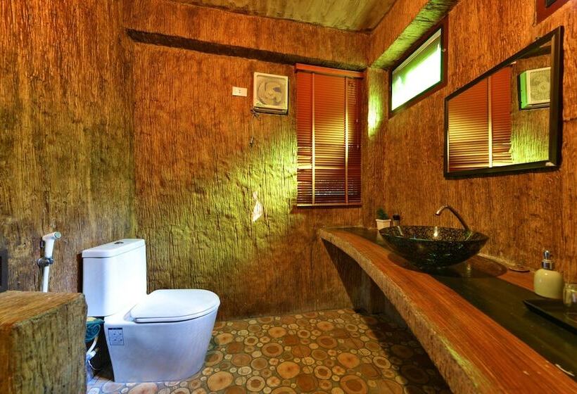 Отель Theerama Cottage