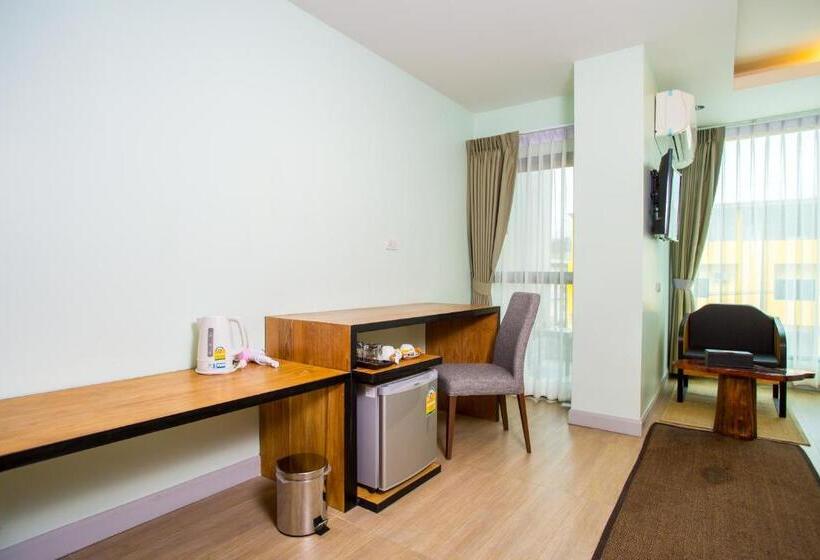 Отель Triple B Boutique Residence