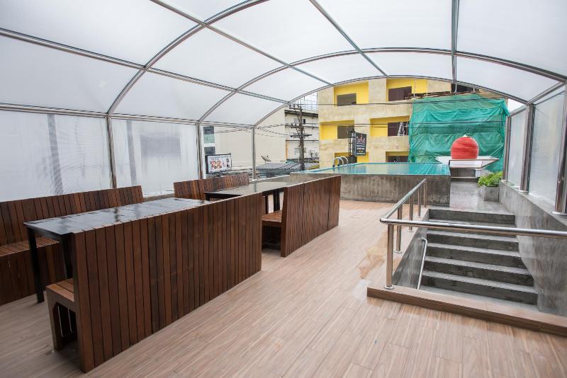 Отель Triple B Boutique Residence