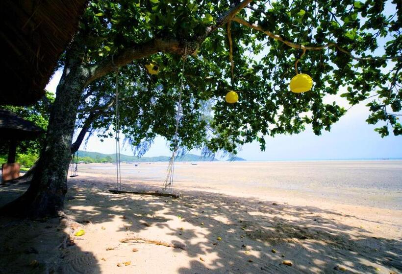酒店 Villa Cha Cha Chaolao Beach Resort