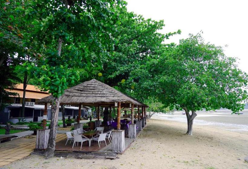 בית מלון כפרי Villa Cha Cha Chaolao Beach Resort