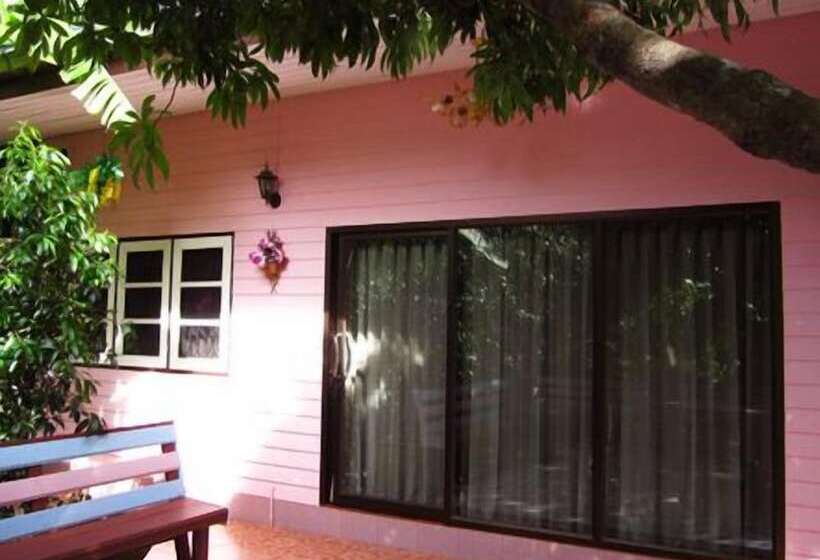 Отель Warakorn Baansuan Amphawa