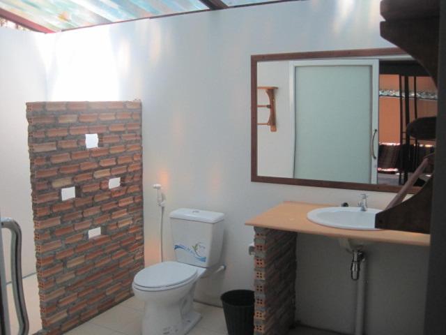 Jj Beach Resort & Jj Seafood