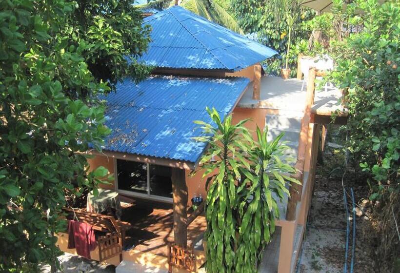 Jj Beach Resort & Jj Seafood