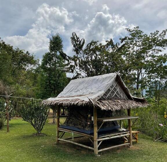 Khao Sok Hill Top Resort
