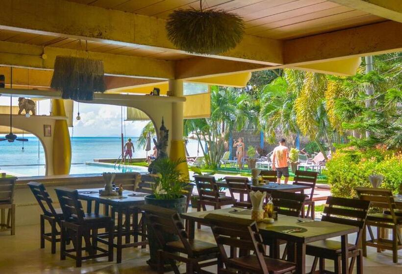 Le Divine Comedie Beach Resort