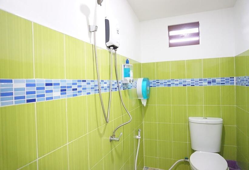 Madinah Hostel Ranong