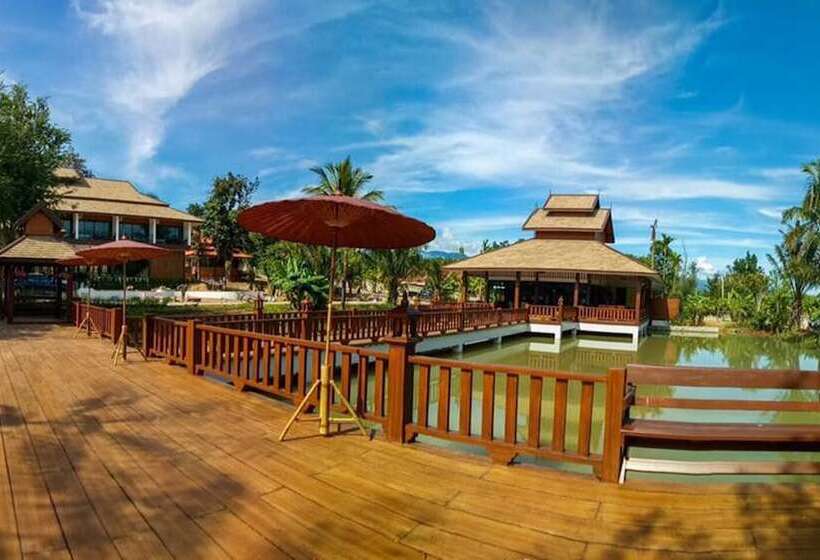 Moon Terrace Resort &