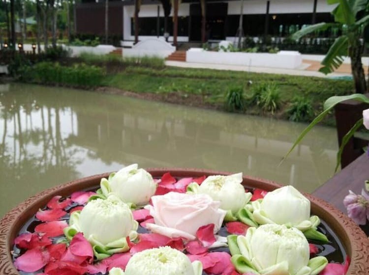 Moon Terrace Resort &