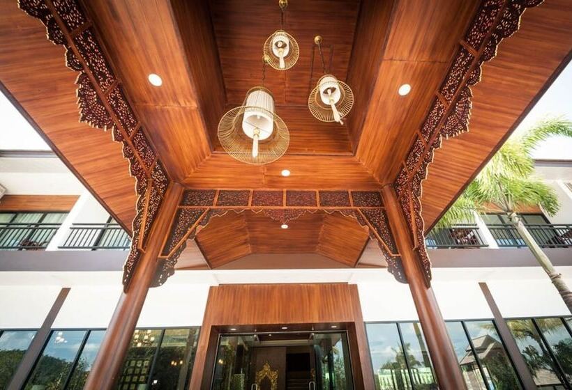 Moon Terrace Resort &