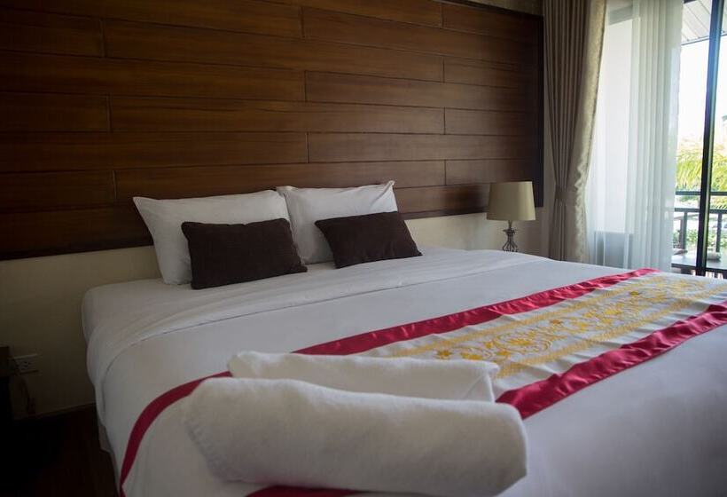 Moon Terrace Resort &