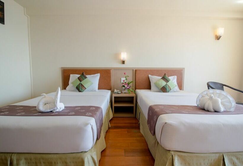 New Travel Beach Hotel & Resort