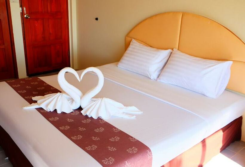 New Travel Beach Hotel & Resort